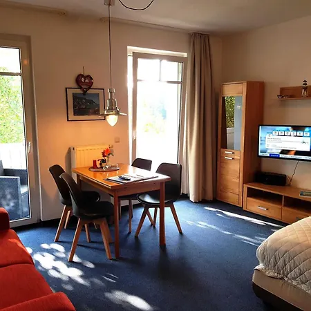 26, Residenz Seeblick Mit Seitlichem Meerblick ゼリン