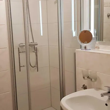 26, Residenz Seeblick Mit Seitlichem Meerblick * Sellin (Rugen)
